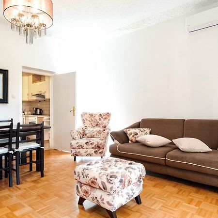 Apartment Yean Kaštela Extérieur photo