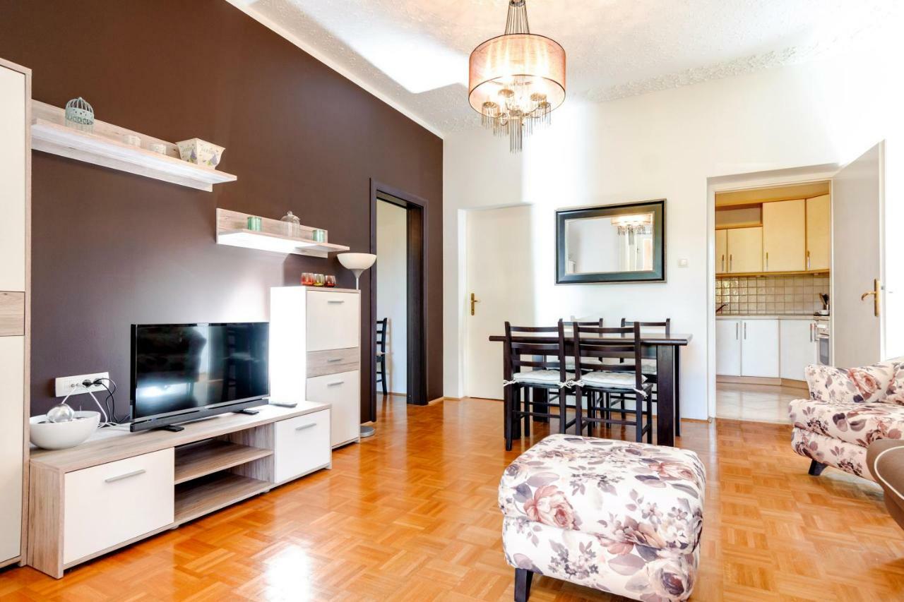 Apartment Yean Kaštela Extérieur photo