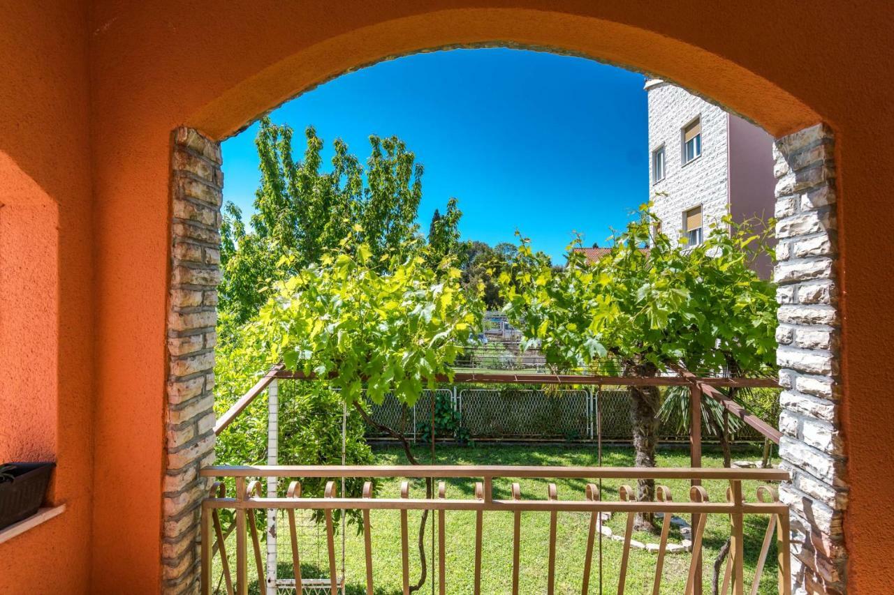 Apartment Yean Kaštela Extérieur photo